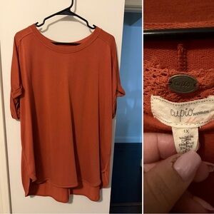 Cupio Women's Short Sleeve Top in Warm Rust